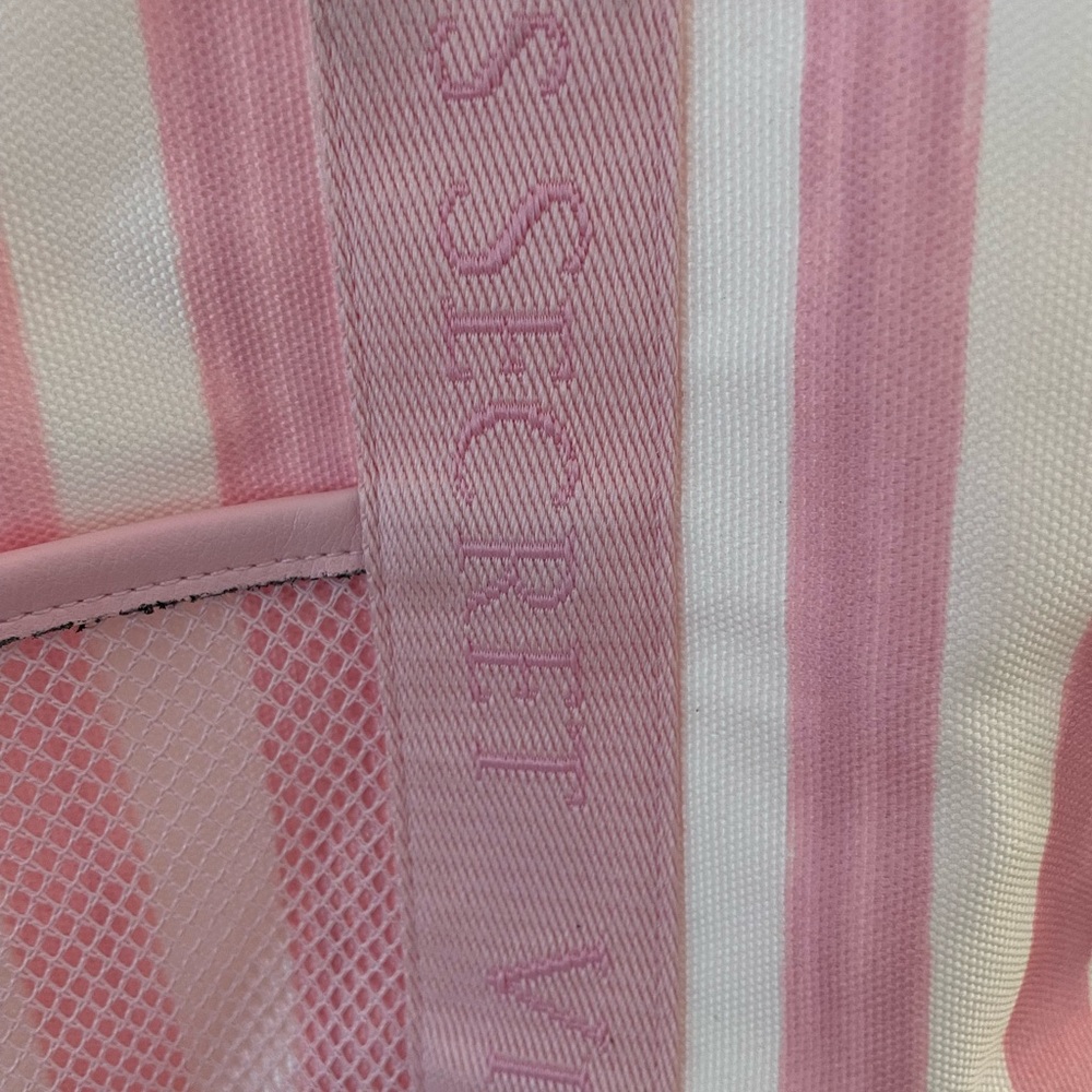 Victoria's Secret Pink and White Striped Tote new without tags - Picture 3 of 11